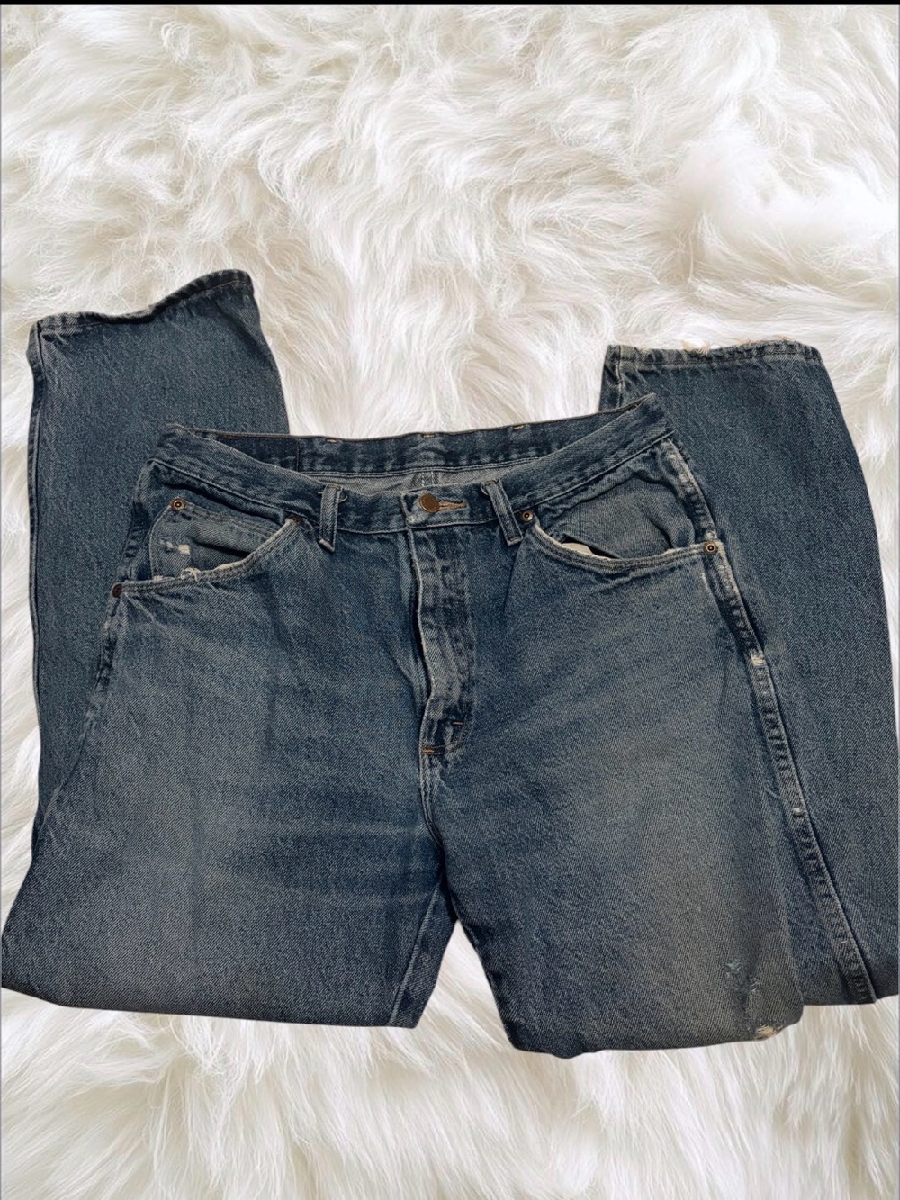Wrangler Men's Straight Jeans in Denim Blue